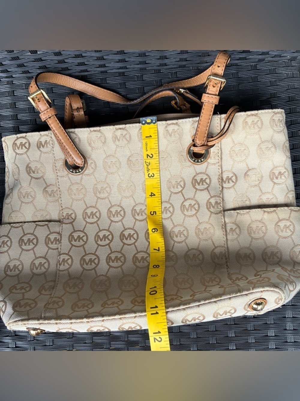 Michael Kors Bag - Picture 4 of 16